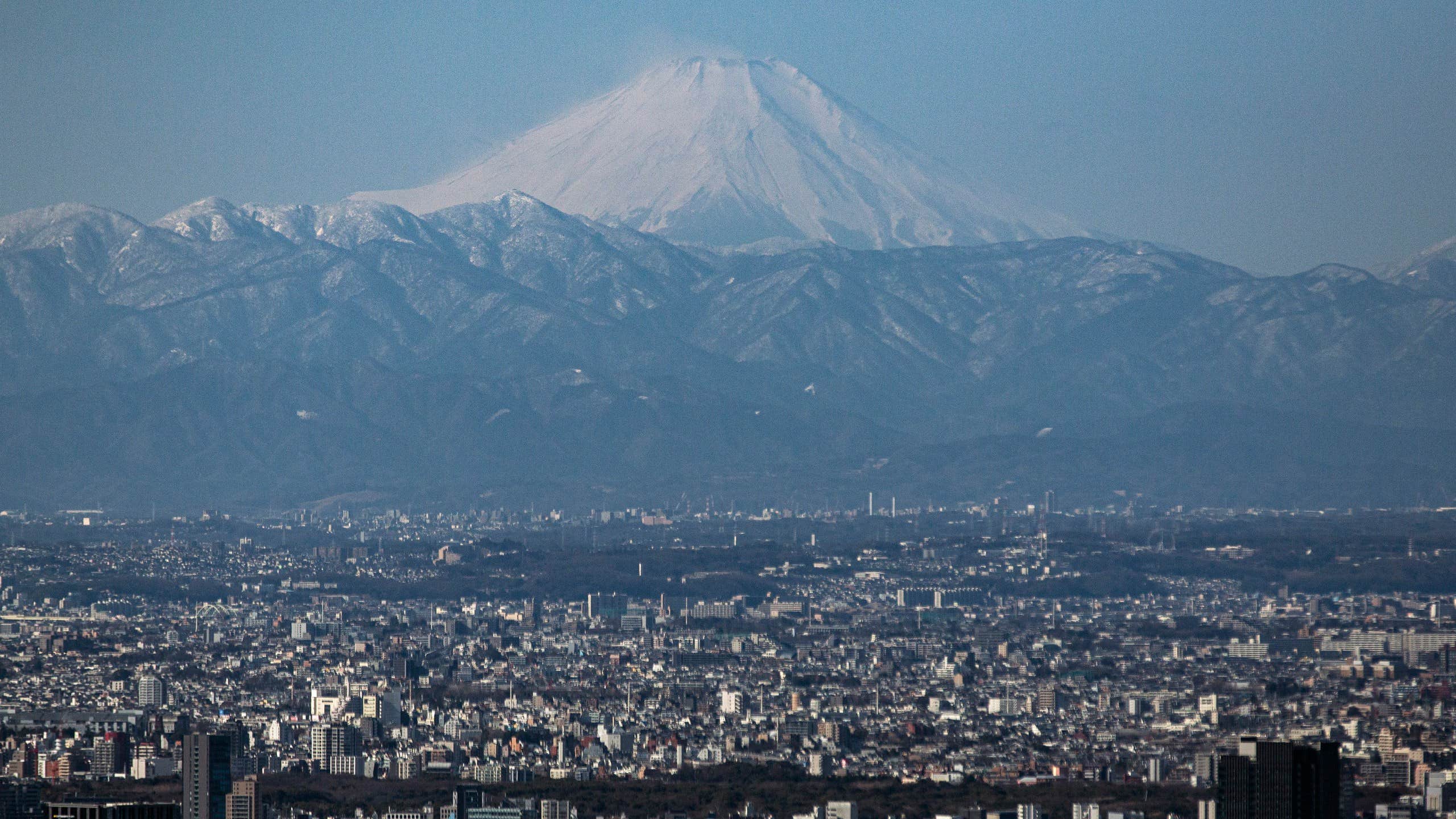 Glömde telefonen – behövde räddas från Mount Fuji Glömde telefonen – behövde räddas från Mount Fuji