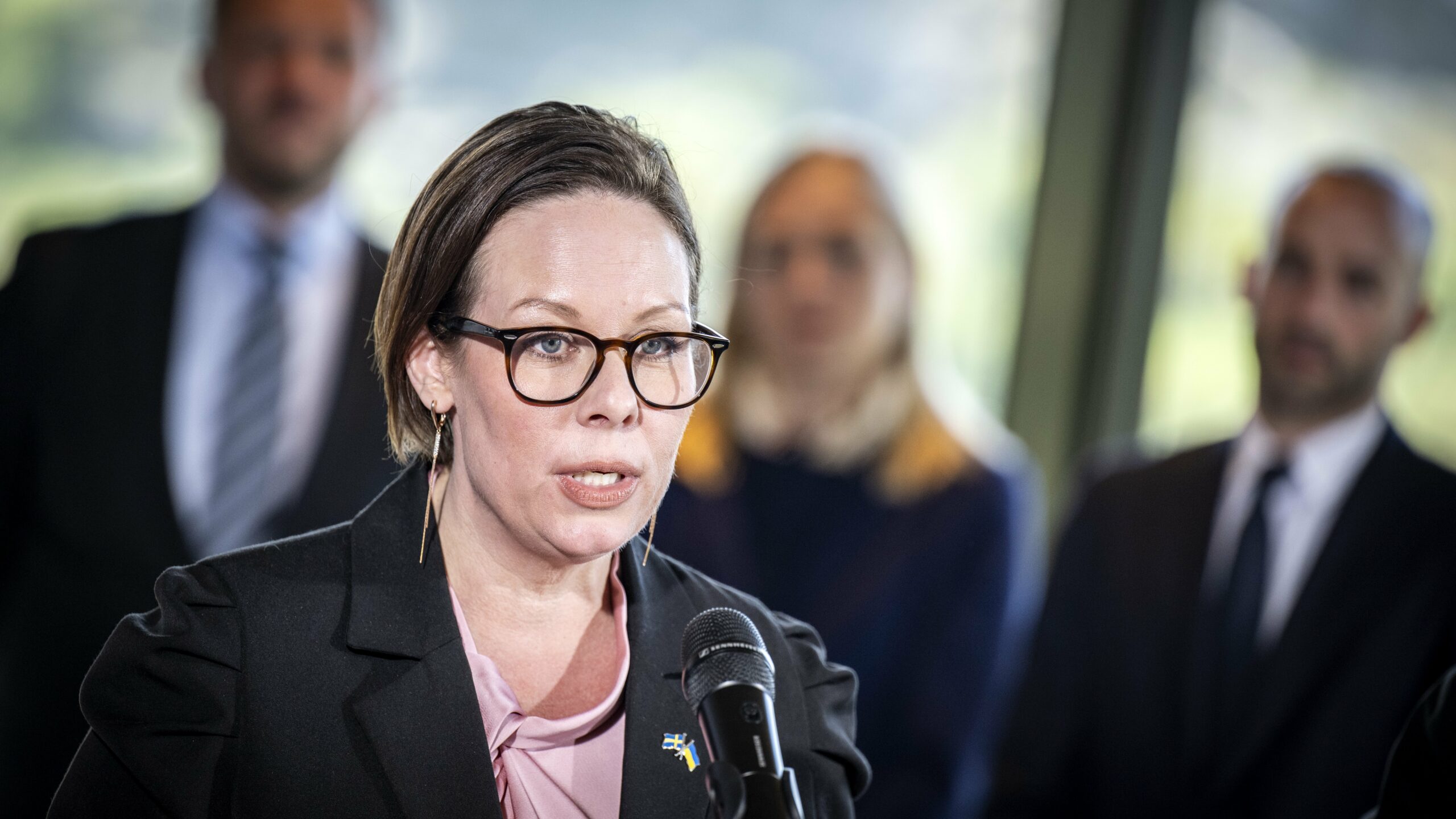 Utrikesministern: Oerhört tung dag på UD Utrikesministern: Oerhört tung dag på UD